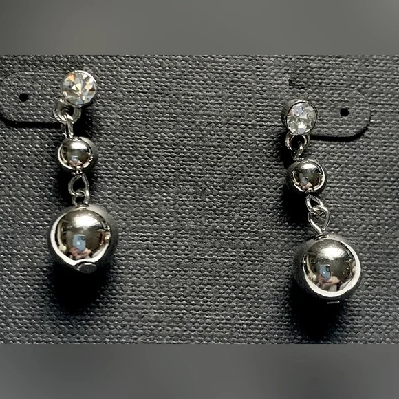 🪙Genuine Crystal & Silver Tone Dangling Ball Drop Stud Earrings by Cookie Lee - Picture 3 of 8